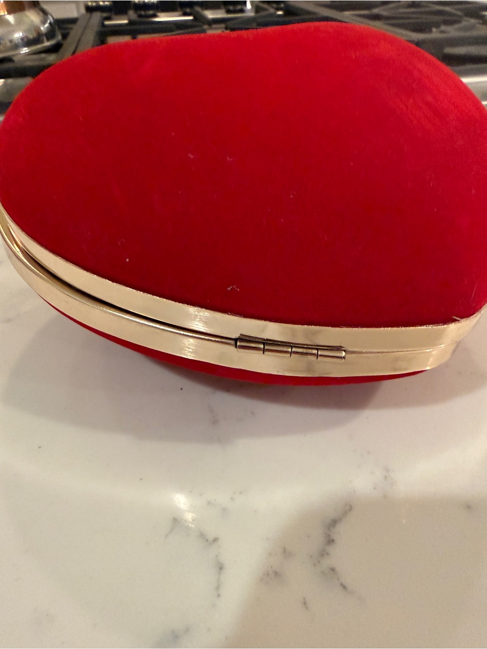 Red Velvet Heart Shaped Evening Bag Gold Tone Rhinestone Clutch - Picture 7 of 13